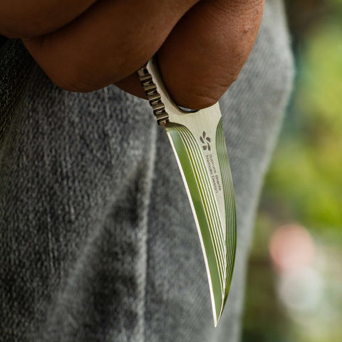 KATSU LUNULE, 17 Layers ZDP-189 Super Steel Mirror Polished Claw Blade, Carbon Fiber Handle, Limited Edition
