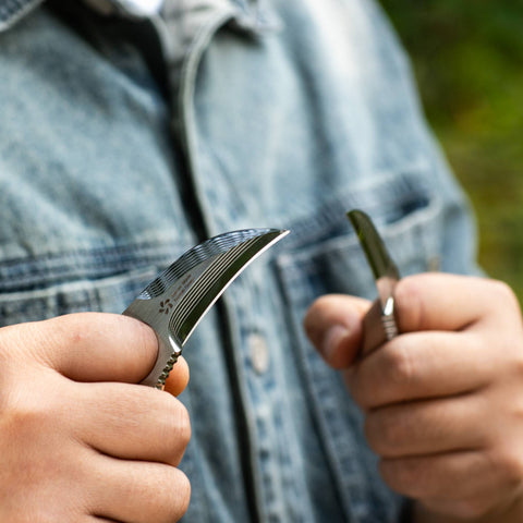 KATSU LUNULE, 17 Layers ZDP-189 Super Steel Mirror Polished Claw Blade, Carbon Fiber Handle, Limited Edition