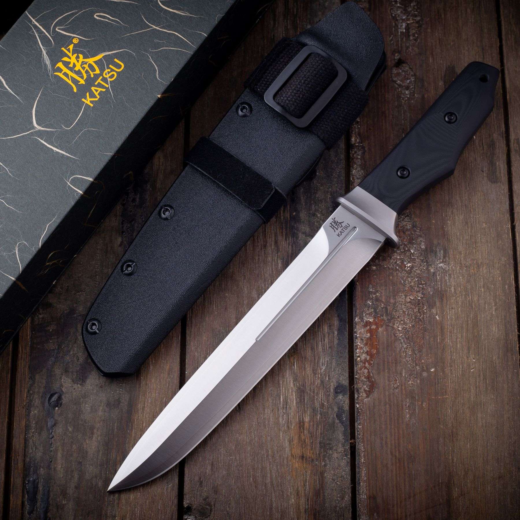 KATSU FB02, SLD-MAGIC Steel short sword, Kydex Sheath, Sakura Blade Ne ...